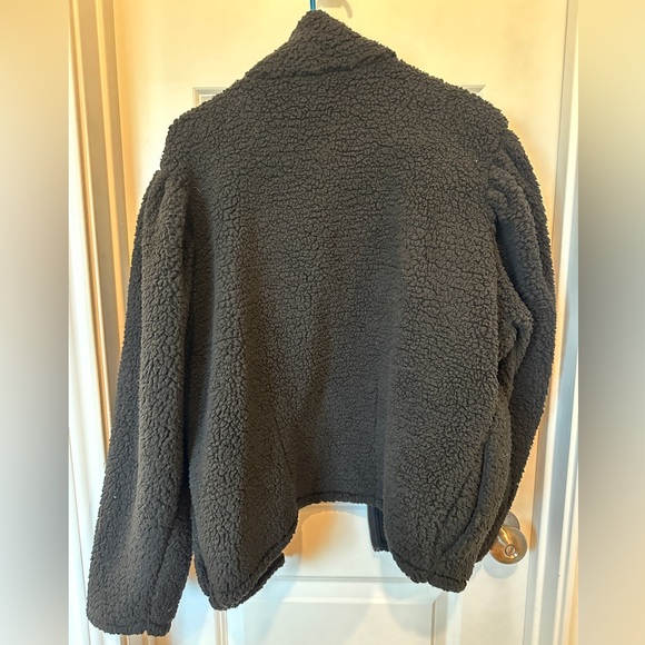Express Womens Fleece Jacket Black Size Large Sherpa Full Zip 100% Polyester - Picture 4 of 4